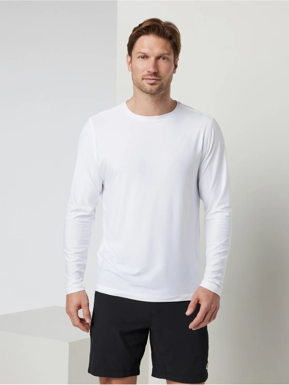 Vuori Long Sleeve Crew Tee in White